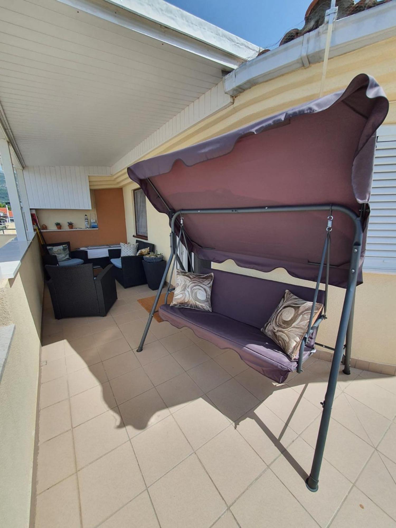 Vista Apartment-Split Airport Kaštela Esterno foto